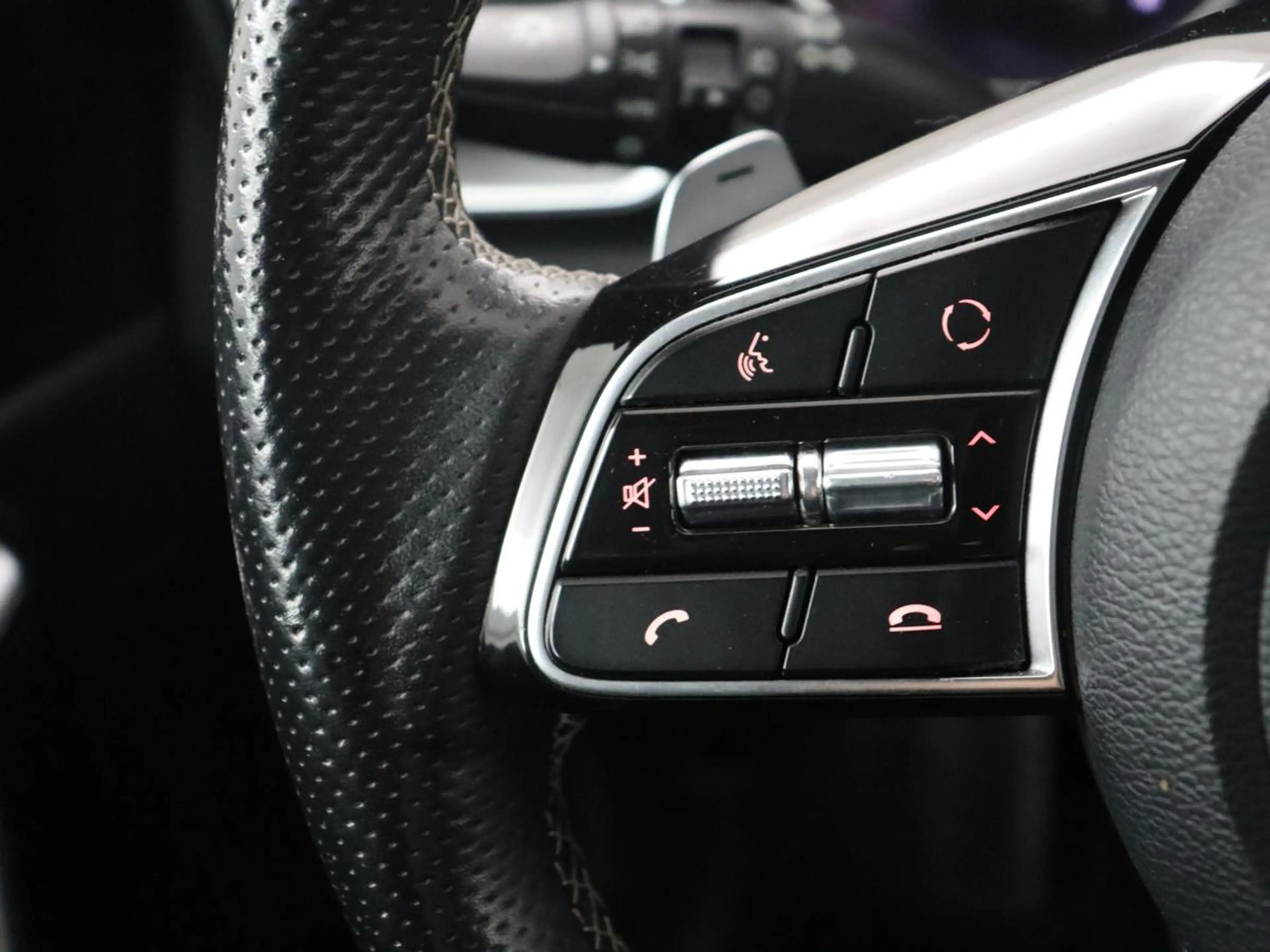 Kia Ceed SW / cee'd SW Sportswagon 1.5 T-GDi MHEV GT-Line Edition | Apple — photo 13