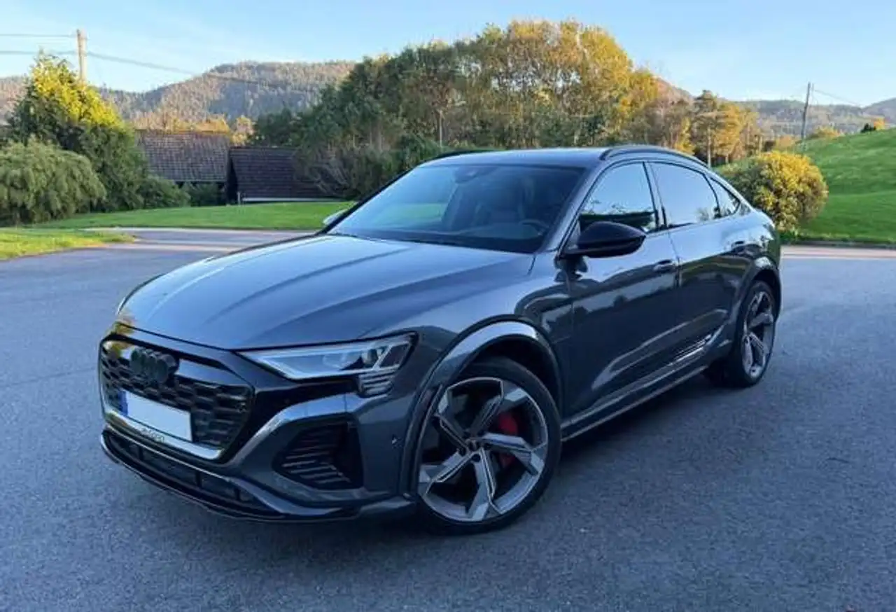 Audi SQ8 e-tron