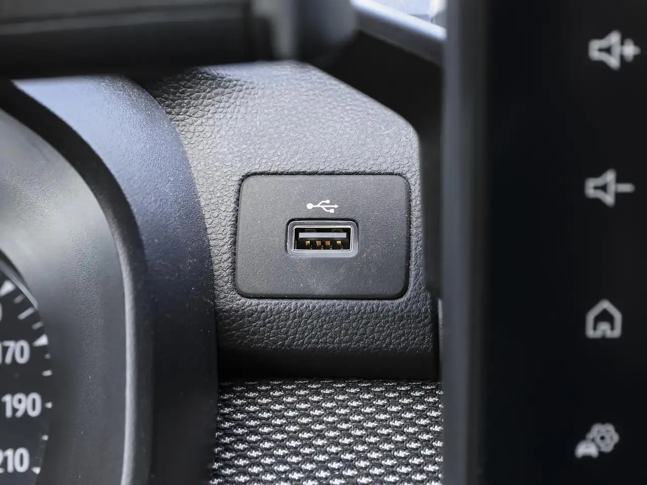 Dacia Jogger Extreme+ TCe 100 ECO-G NAVI SHZ PDC KLIMA, миниатюра 12
