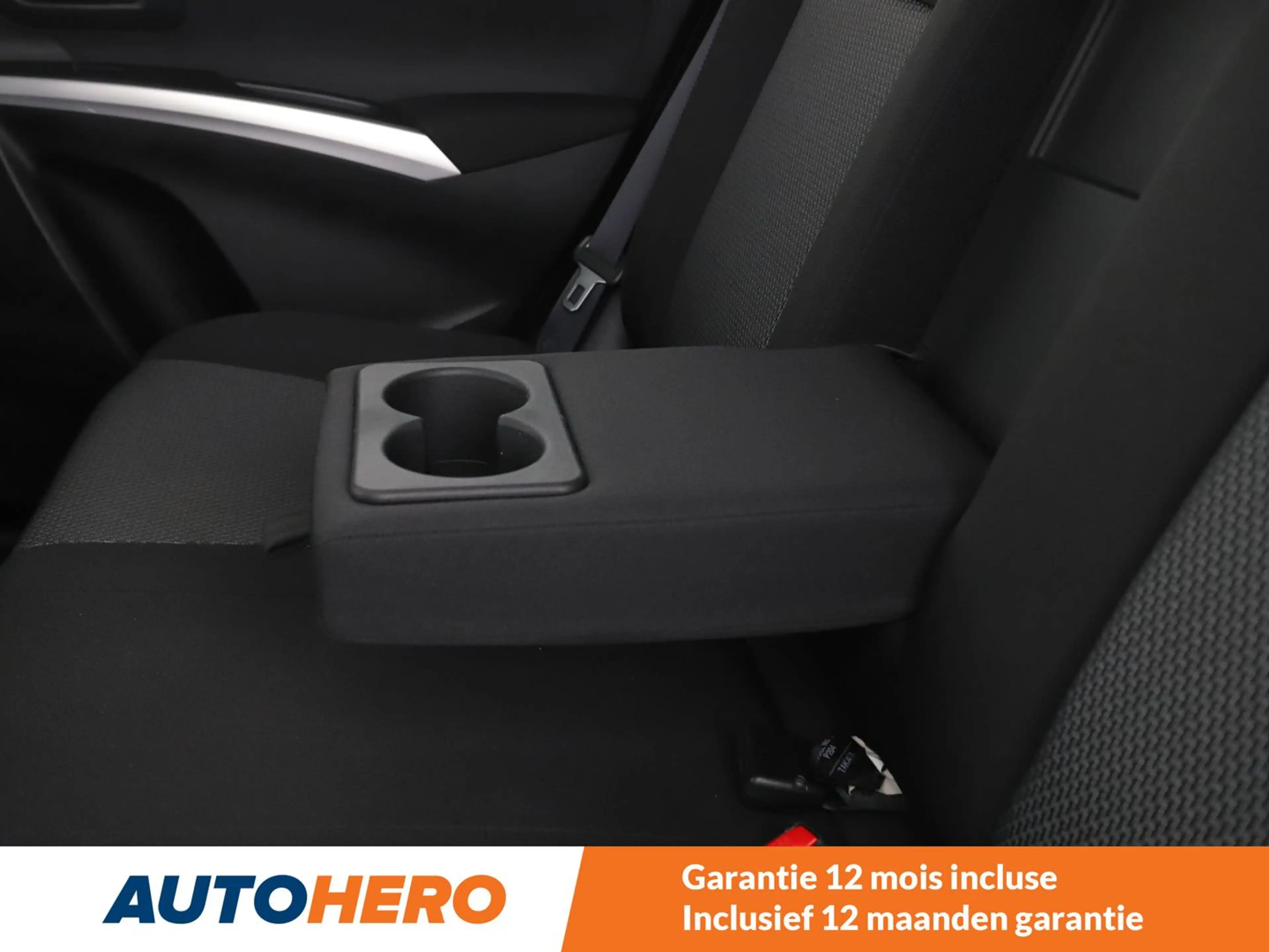 Suzuki SX4 1.6 Classic Style — photo 13