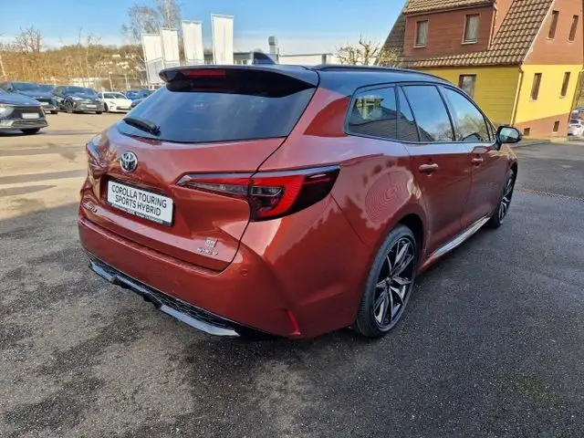 Toyota Corolla view 5