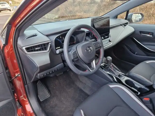 Toyota Corolla view 9