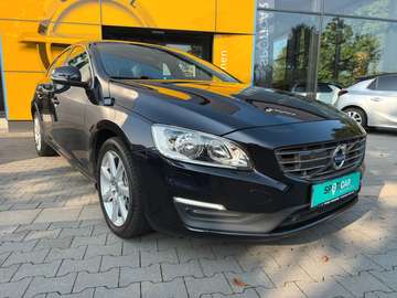 2.0 Lim. Momentum AWD,Leder,AHK