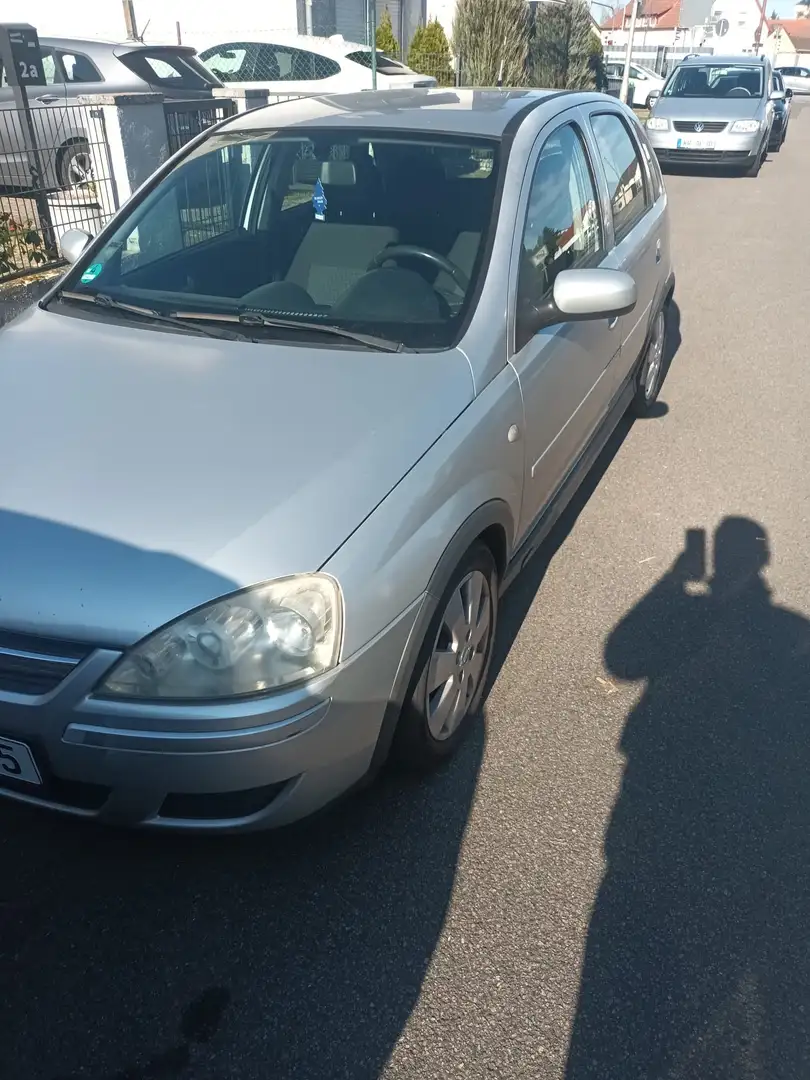 Opel Corsa - 1