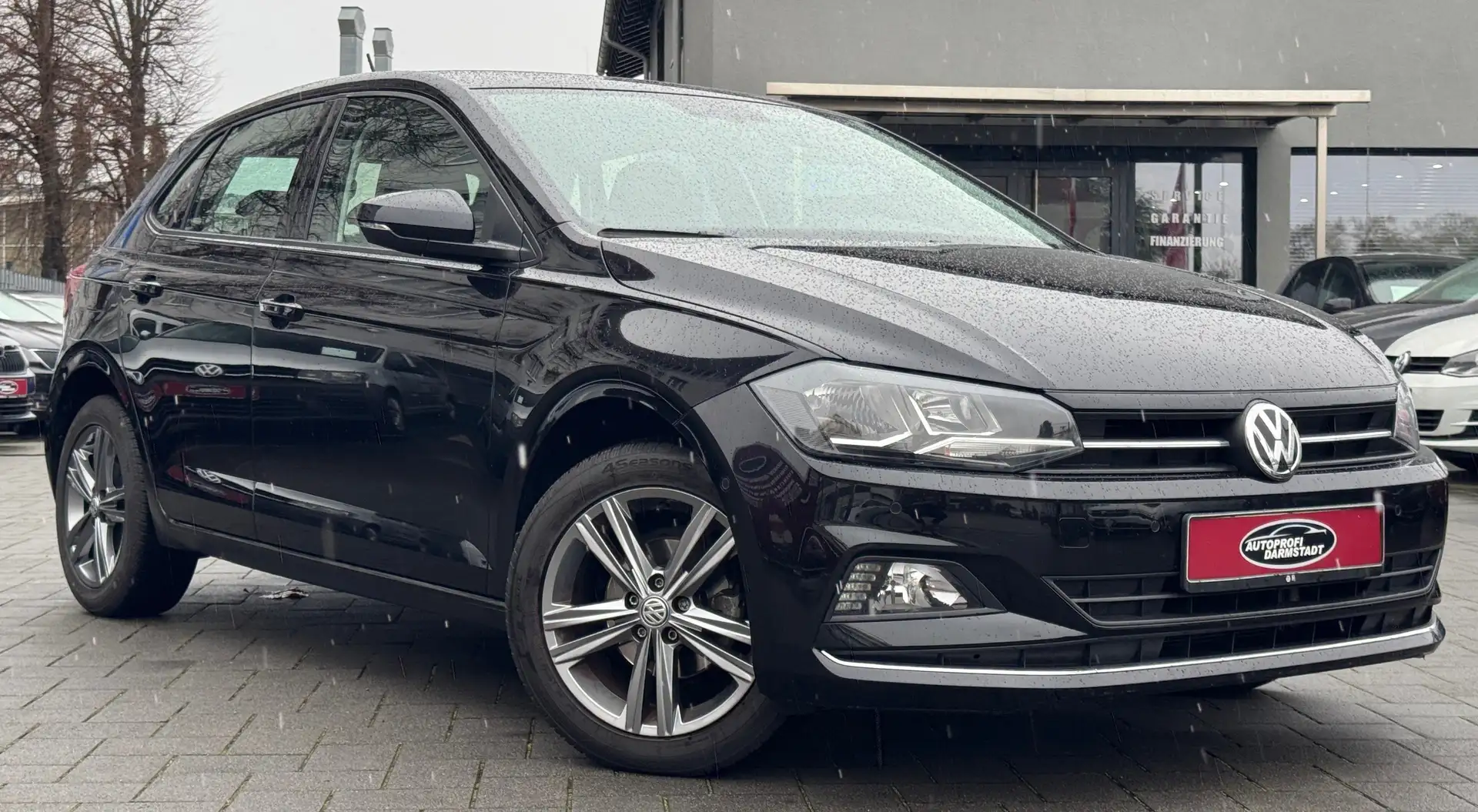 Volkswagen Polo Highline/ TÜV AU NEU /1-Hand/ TOP Zustandt Schwarz - 1