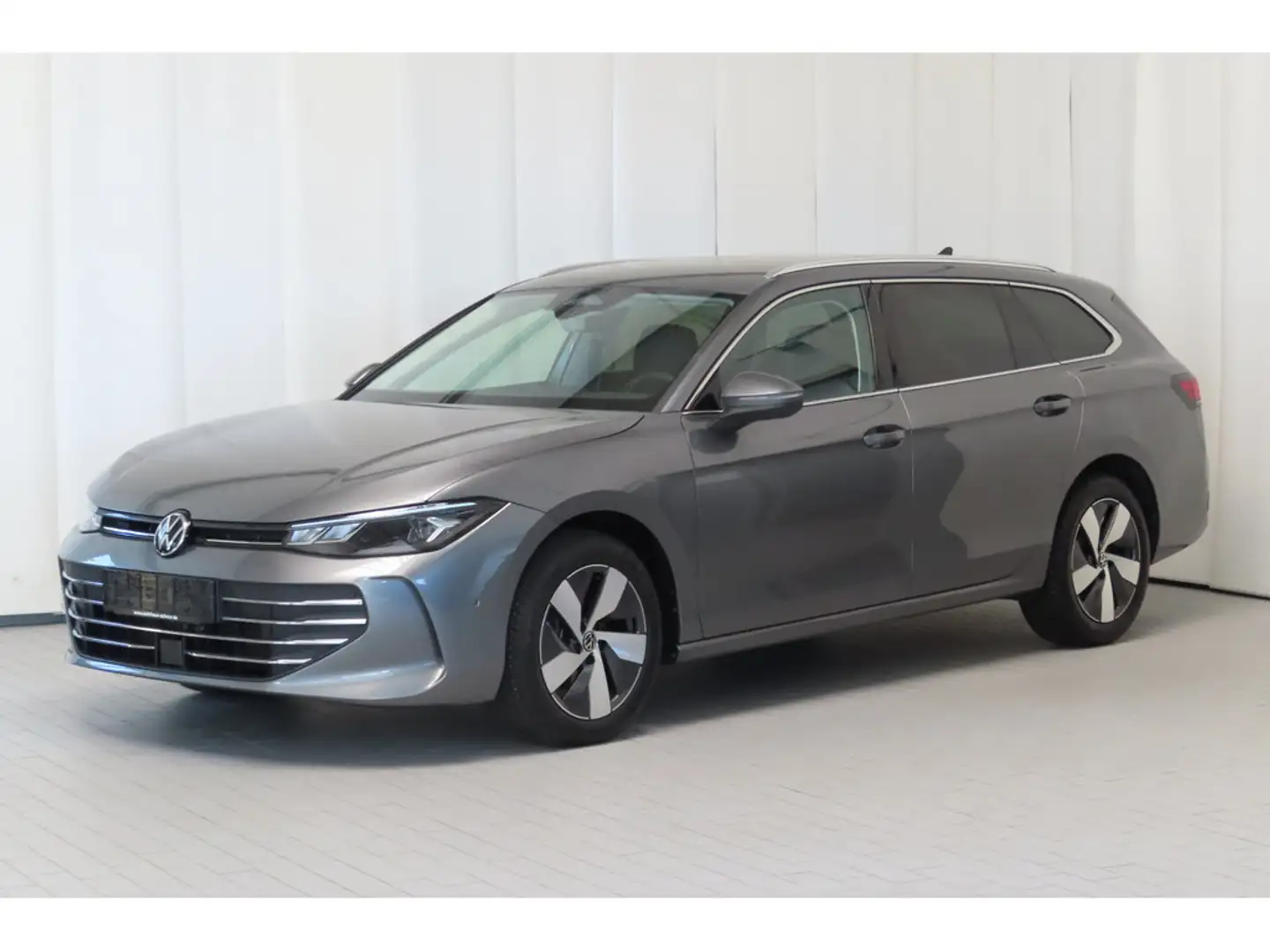Volkswagen Passat Variant 2.0 TDI Business NAVI ACC LED Grau - 2