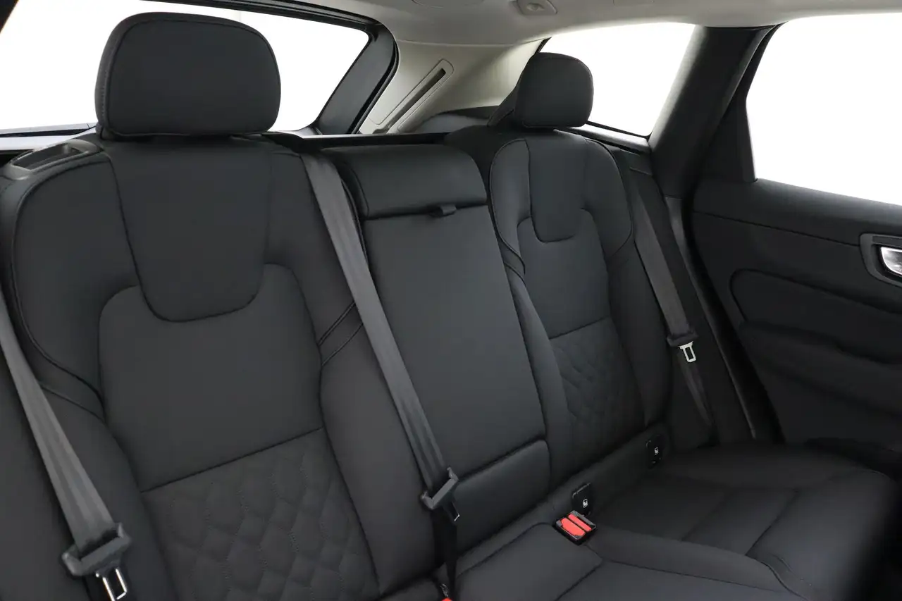 Volvo XC60 2026 — фото 14