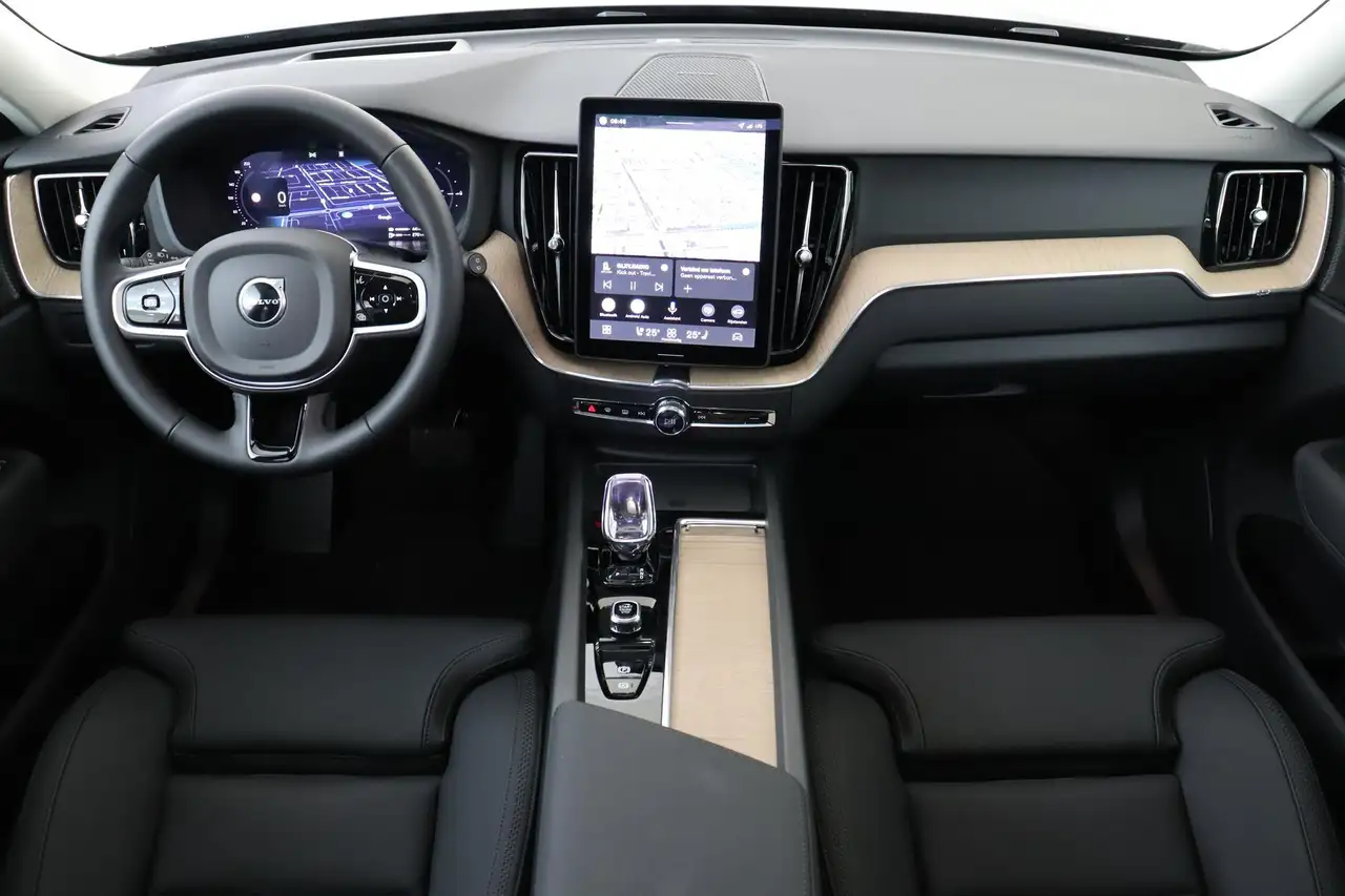 Volvo XC60 2026