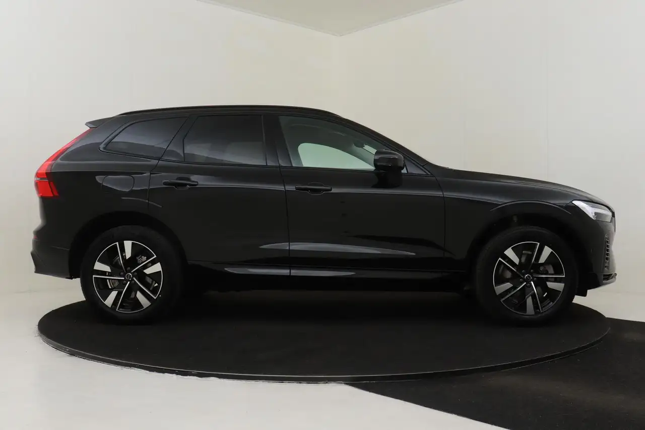 Volvo XC60 2026 — фото 13