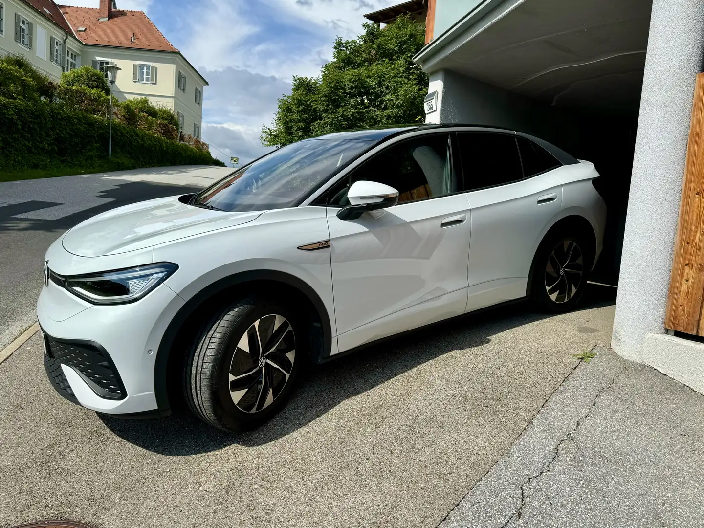 Volkswagen ID.5 Pro Performance AHK/ADAPT. WP WERKSGARANTIE 10/27 - 1