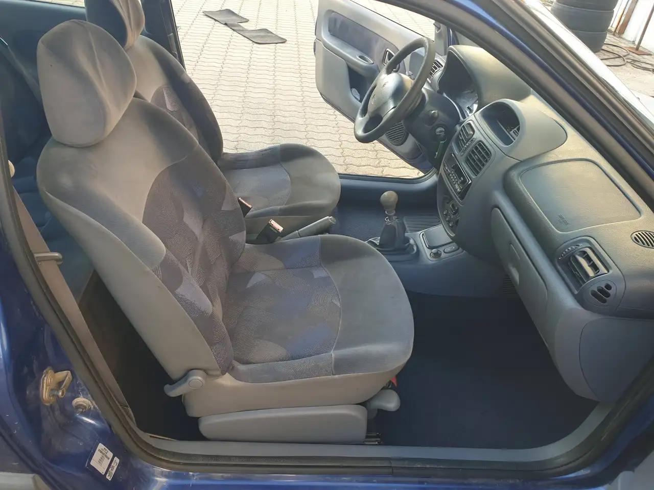Renault Clio II 1998 3p 1.2 RT 2airbag, foto 7