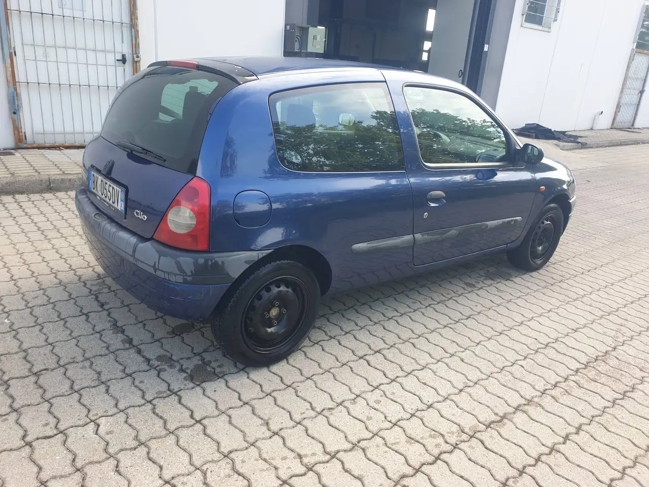 Renault Clio II 1998 3p 1.2 RT 2airbag, foto 4