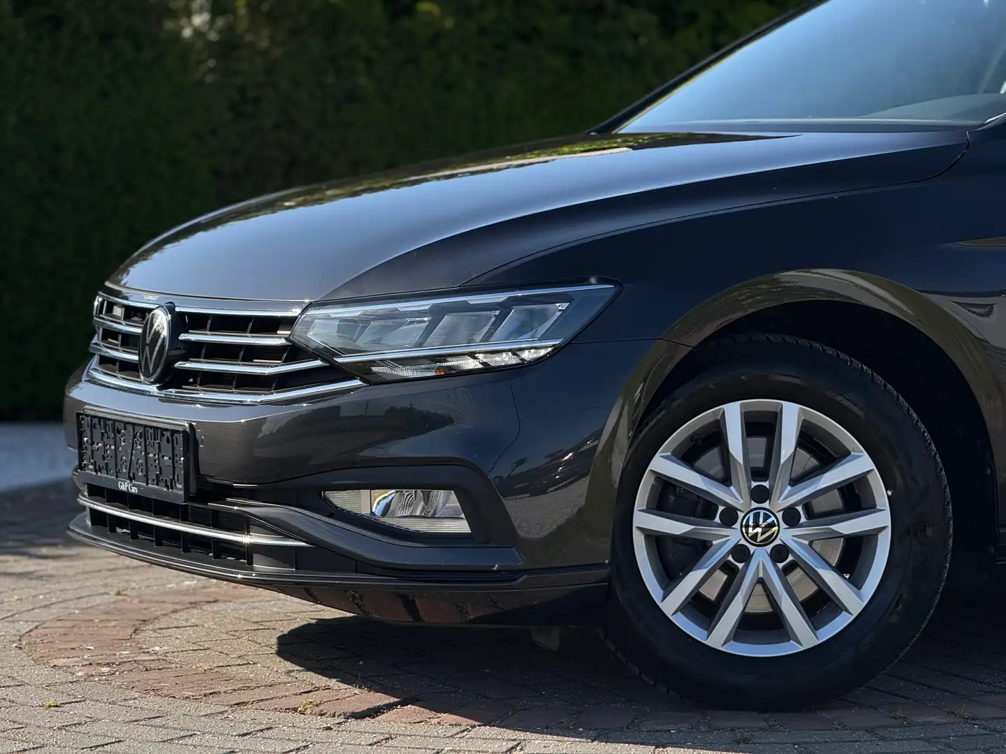 Volkswagen Passat Variant /Automaat/1.5 TSI/LED/Carplay/Business/Zetelverwar Noir - 2