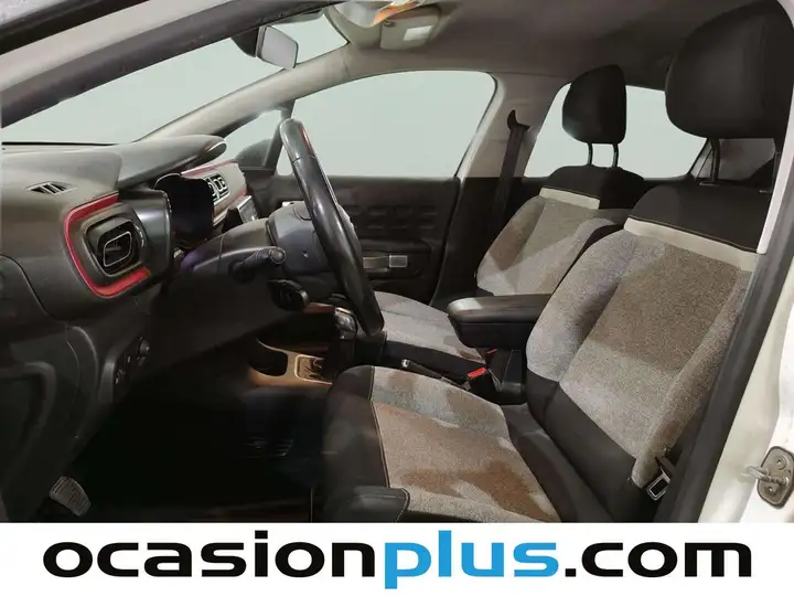 Citroën C3 1.2 PureTech Feel 2018, foto 10