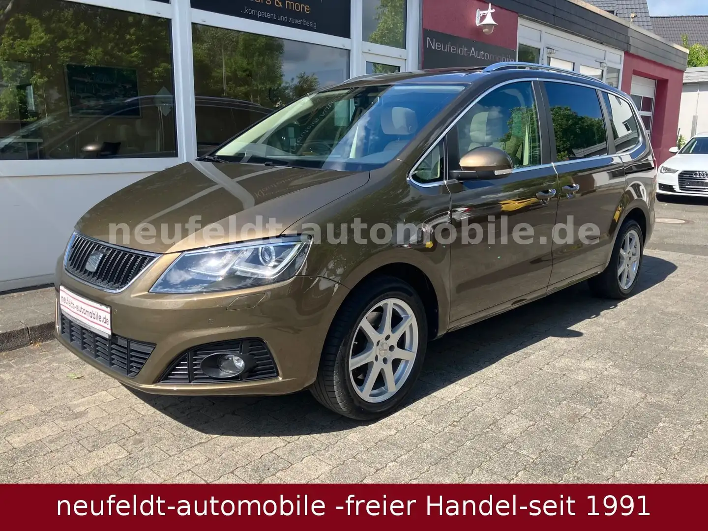SEAT Alhambra Style Panorama AHK Xenon Kamera Brun - 1
