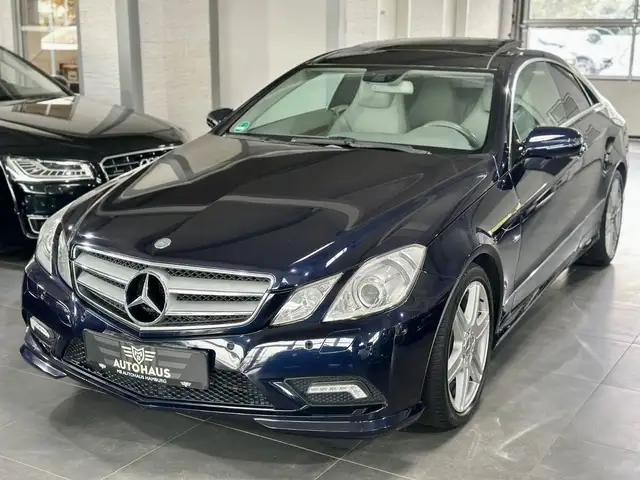 Mercedes-Benz E 350 CGI Coupe BlueEffi,AMG-Paket,LED,PANO,