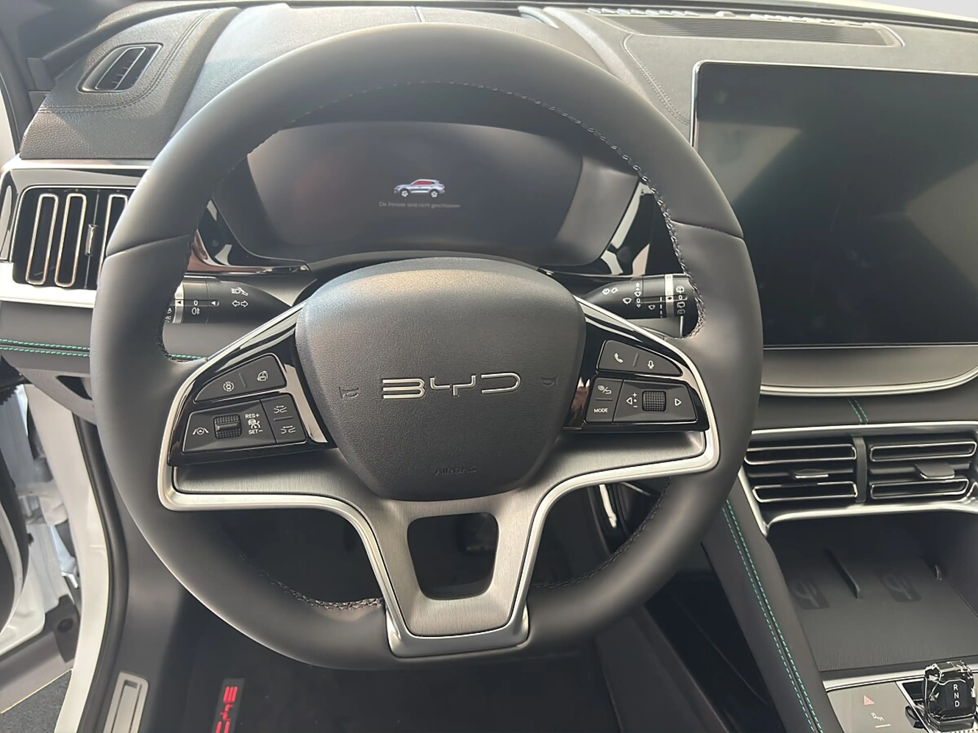 BYD Seal U DM-i PHEV 18,3kWh AWD Design Österreich Paket — photo 9