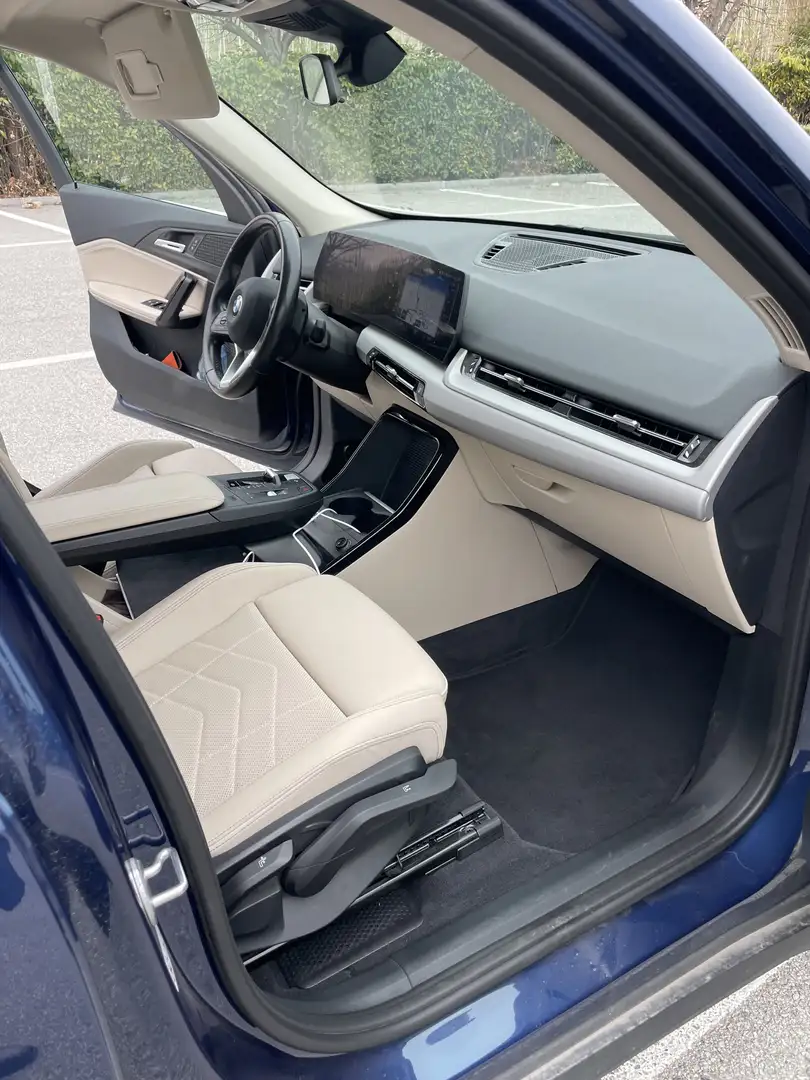 BMW X1 sdrive18d auto - 1