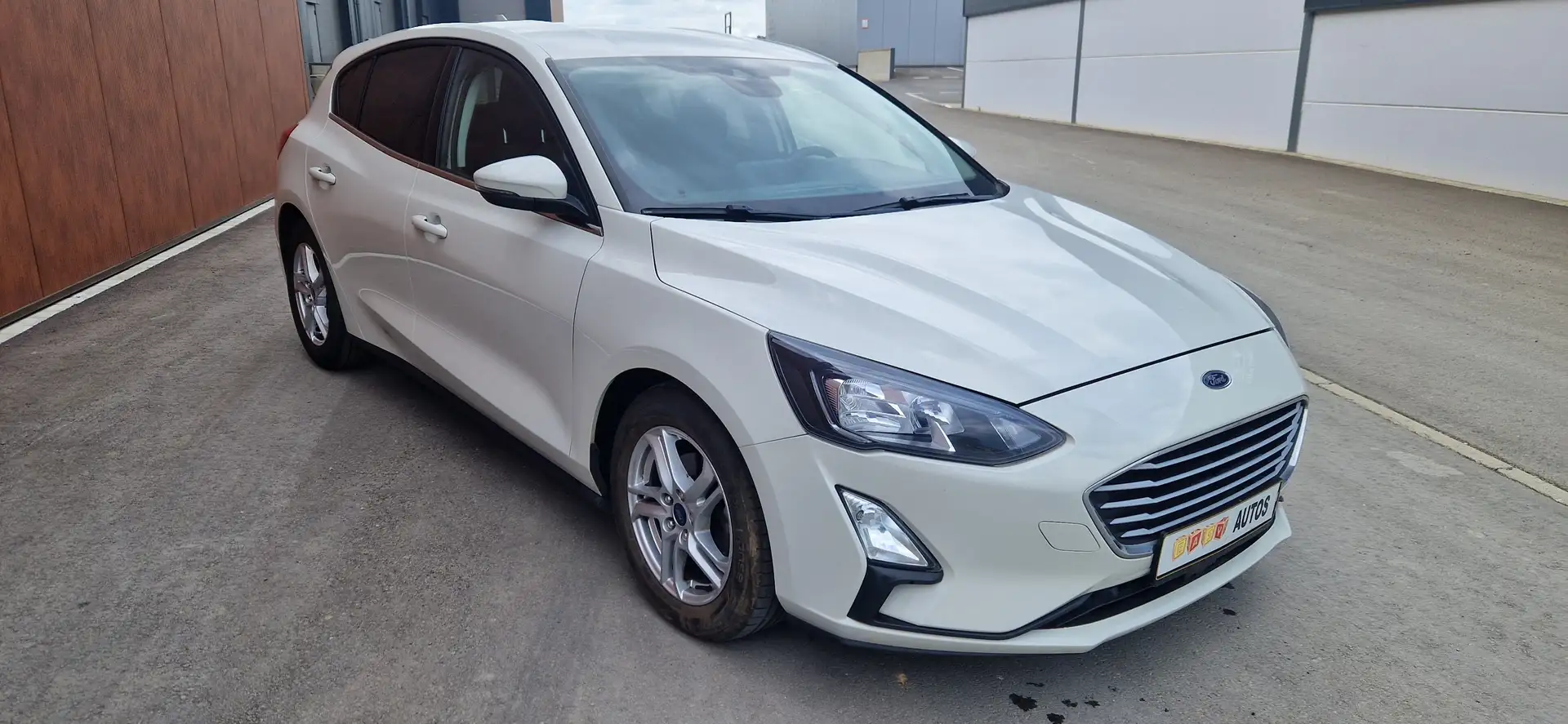 Ford Focus IV 1.5 Tdci 120ch Beige - 1