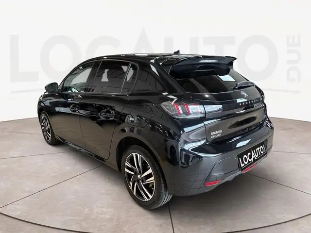 Peugeot 208 view 5