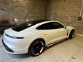 Porsche Taycan Turbo - thumbnail 2