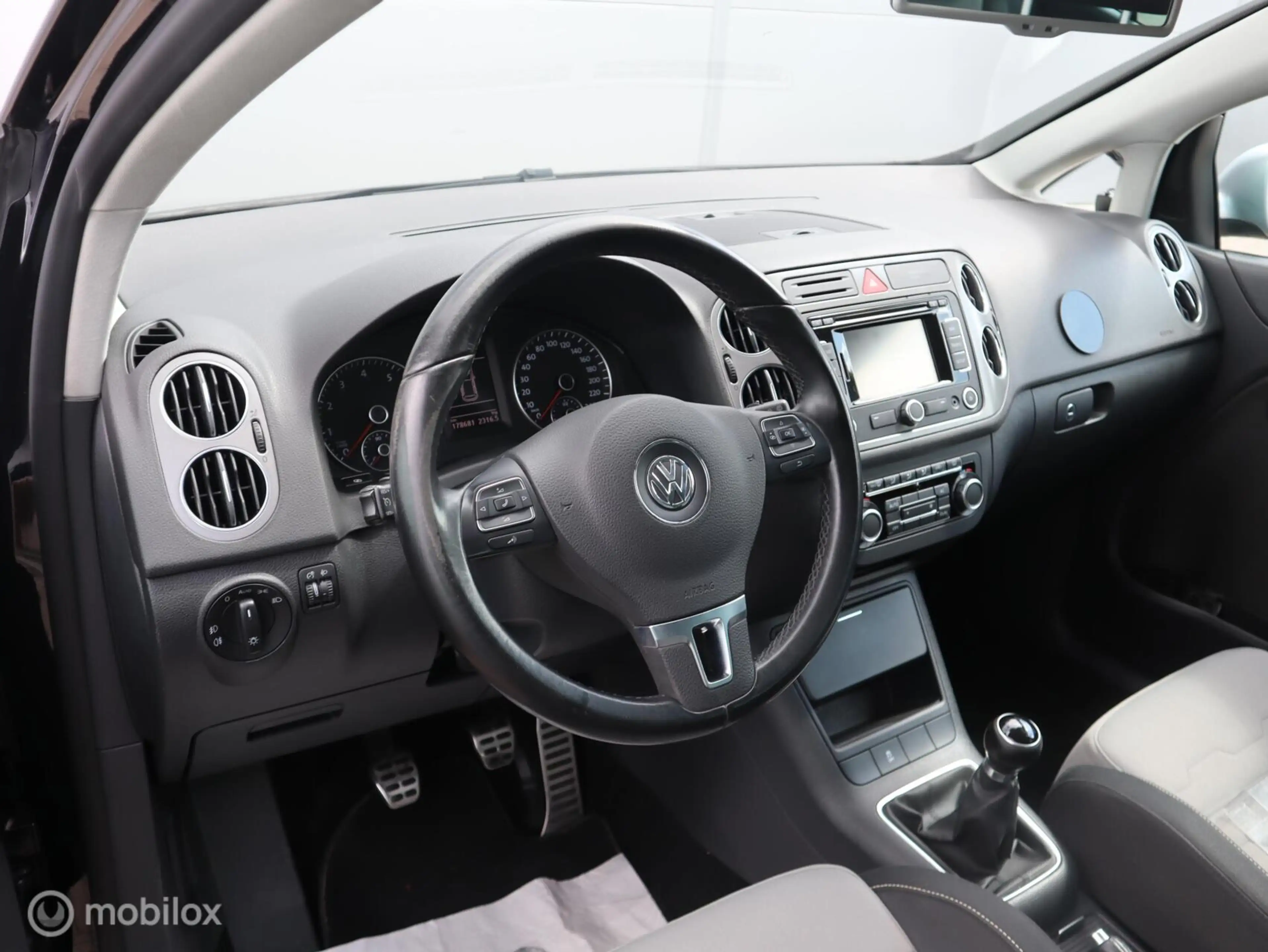 Volkswagen Golf Plus Cross 1.4 TSI Trekhaak Clima Cruise Navi PDC — photo 9