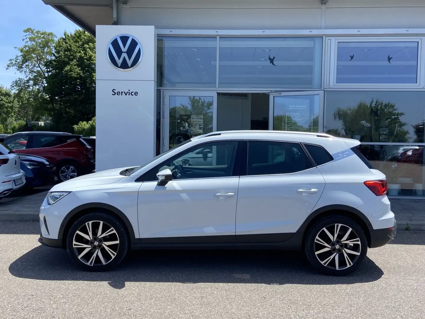 SEAT Arona 1.5 TSI DSG FR-Line 18"+NAVI-PRO+LED+PARKA Weiß - 2