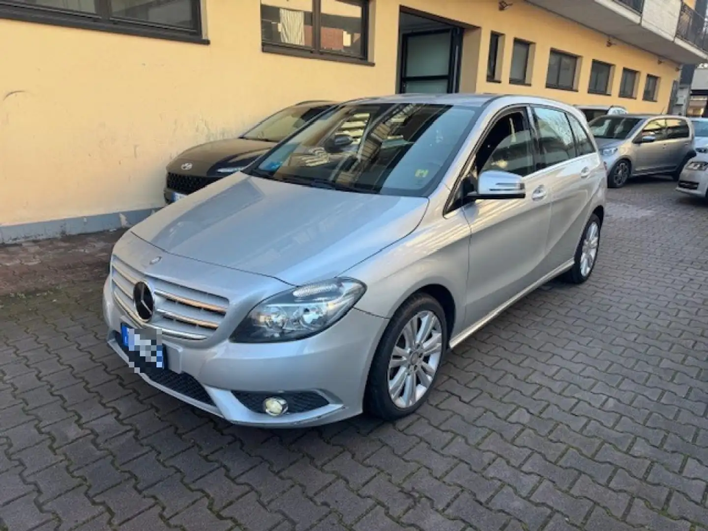 Mercedes-Benz B 180 CDI Executive Argent - 1