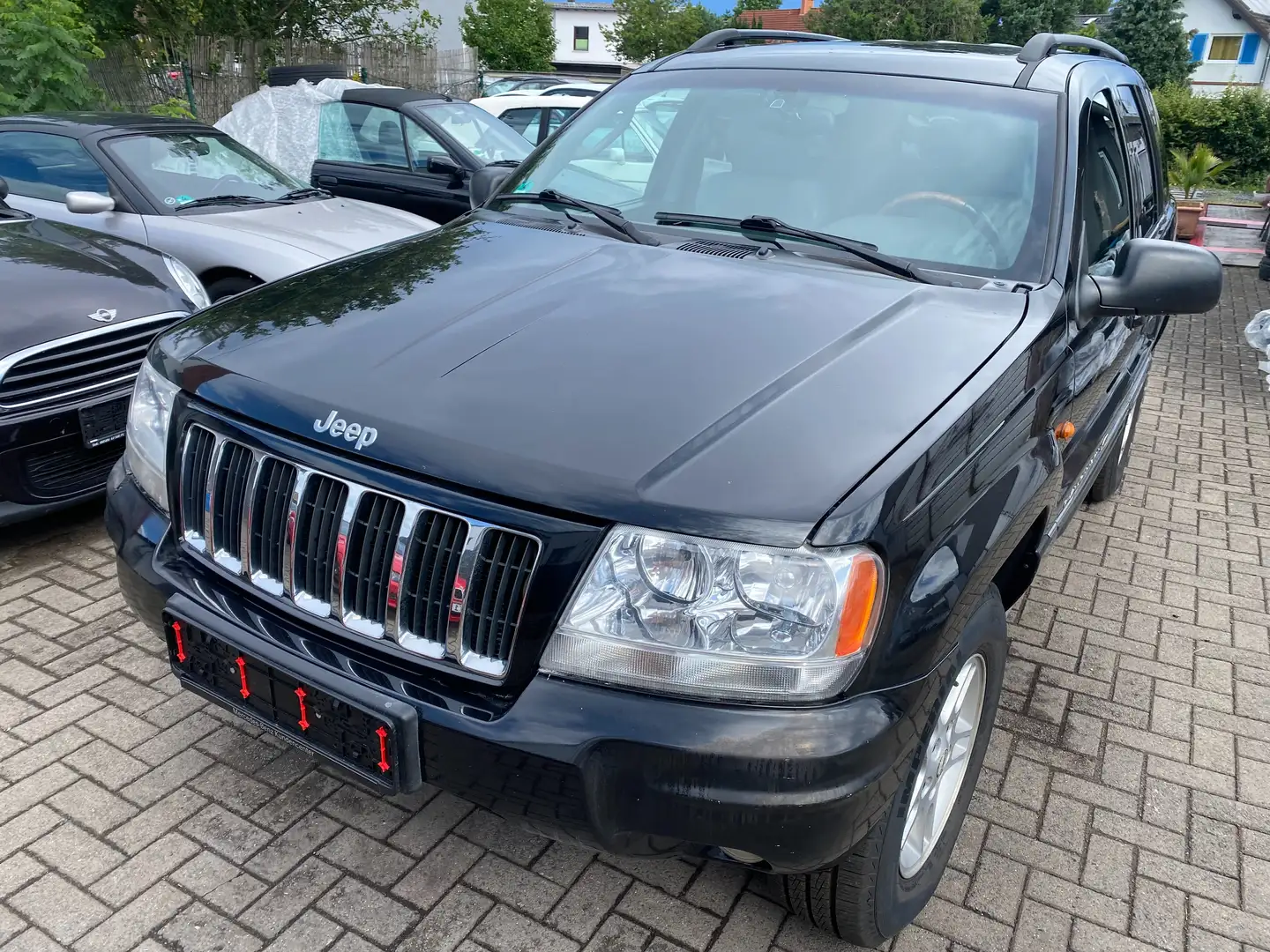 Jeep Grand Cherokee 2.7 CRD Overland 1Hd Schwarz - 1