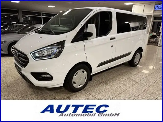 Ford Transit Custom Kombi 320 L1 NAVI+SPURH AHK+SHZ