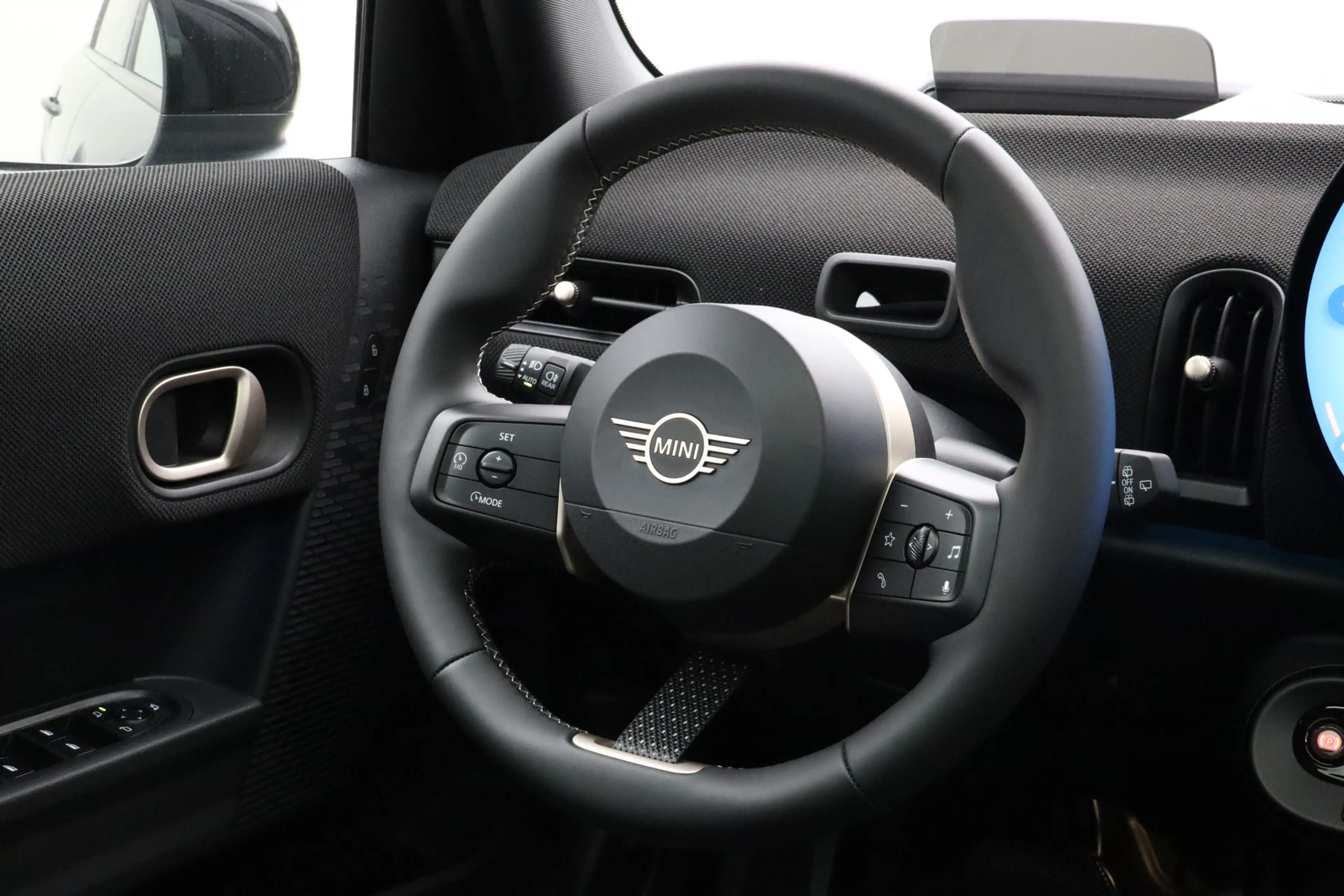MINI John Cooper Works Cabrio C Cooper XL PRIVATE LEASE EUR 690,- (60 mnd/5.000 — photo 2