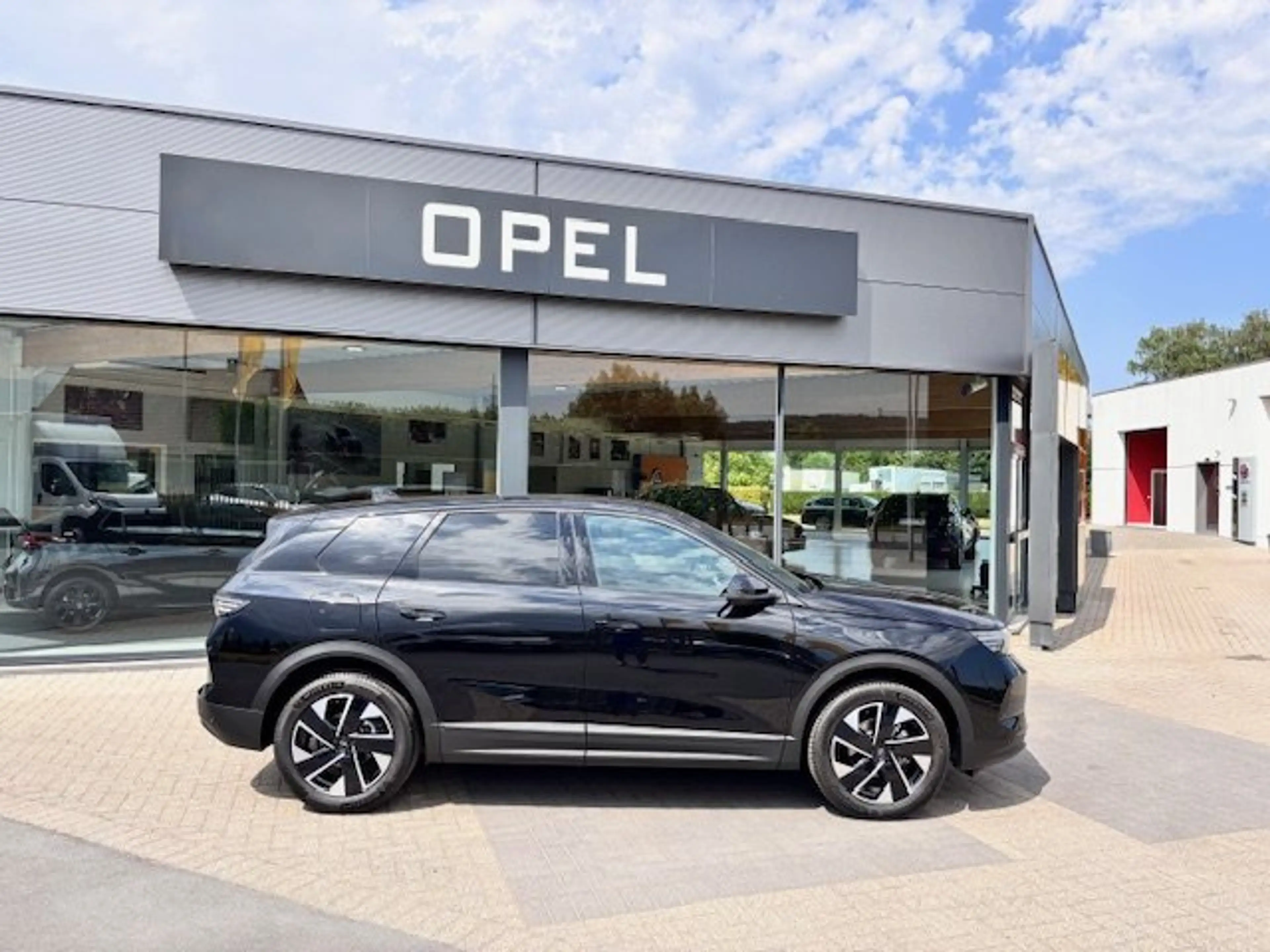 Opel Grandland GS-LINE 145Pk Hybrid/GPS/Winterpack/Carplay/Camera — photo 4