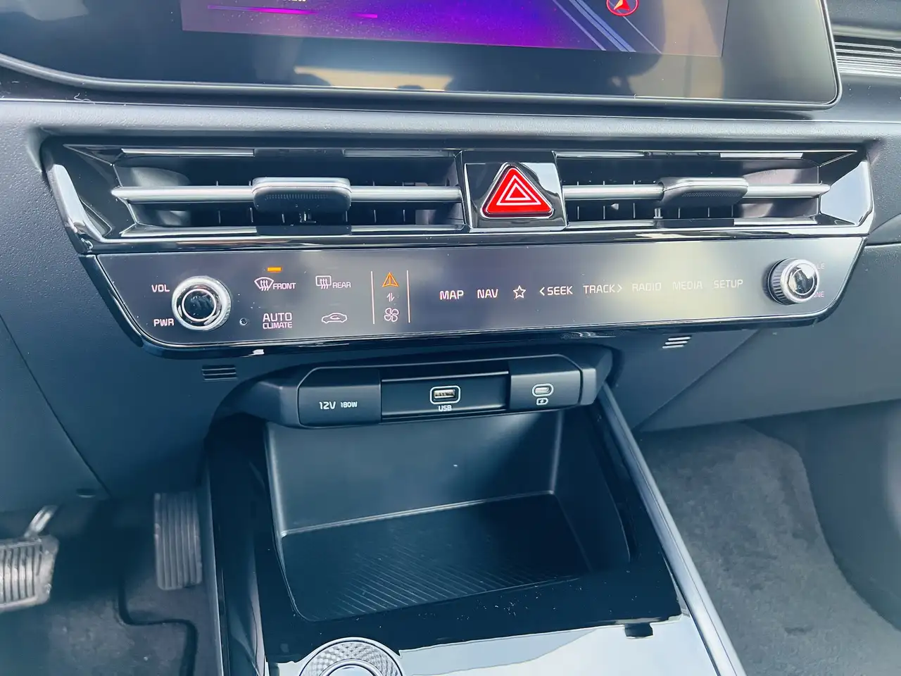 Kia Niro photo Kia Niro