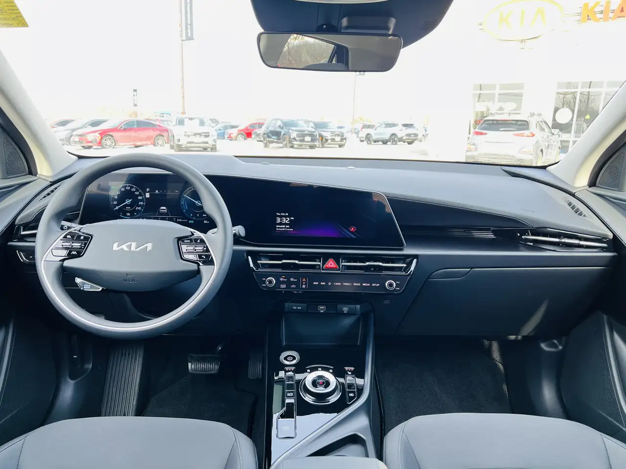 Kia Niro photo Kia Niro