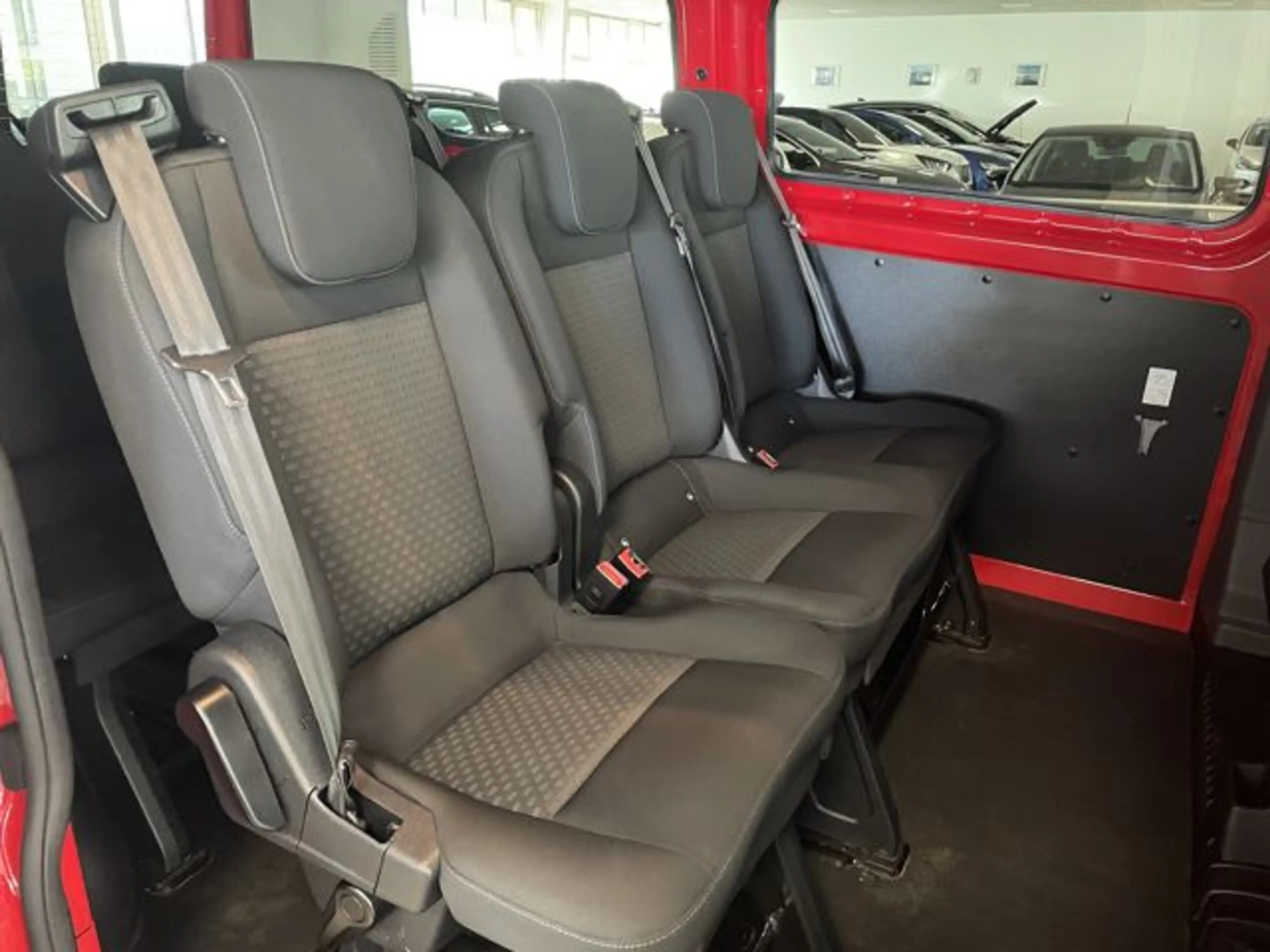 Ford Transit Custom Kombi 320 L1 KLIMA+9-SITZER — photo 15