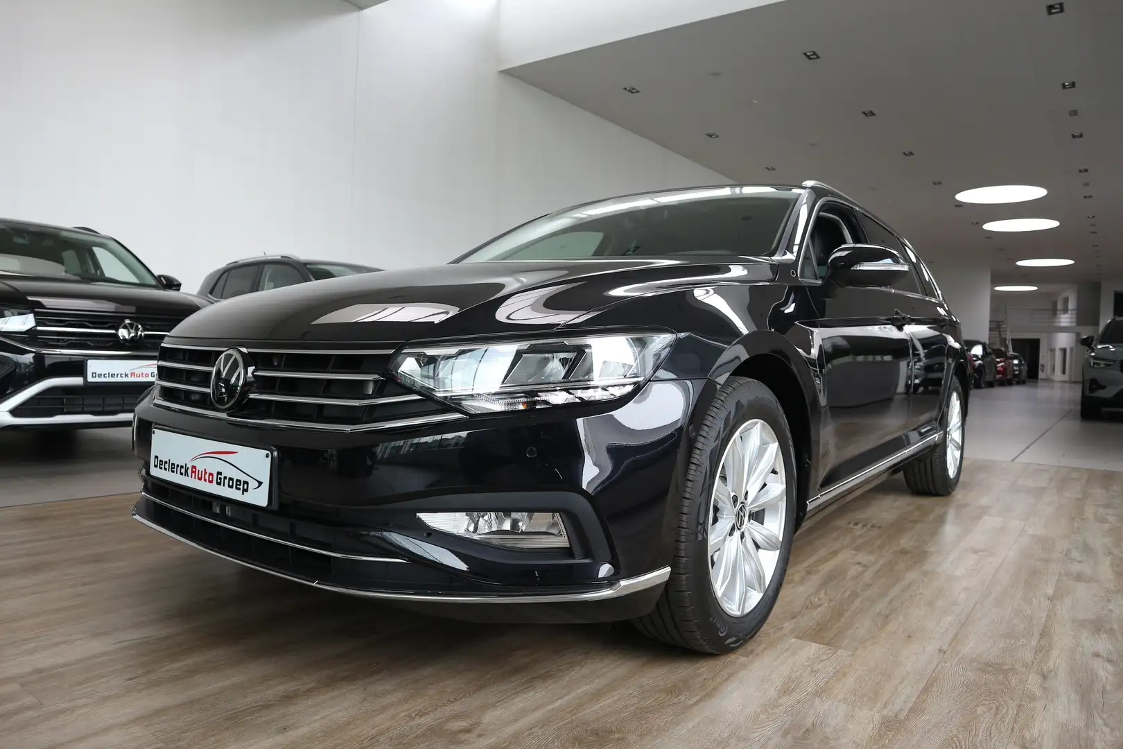 Volkswagen Passat Variant 2.0TDI DSG ELEGANCE*NIEUW*0KM*VELE OPTIES*TOP!!! Zwart - 2