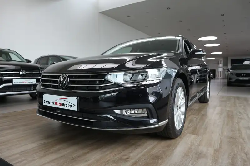 Volkswagen Passat Variant 2.0TDI DSG Elegance NIEUW 0KM VELE OPTIES