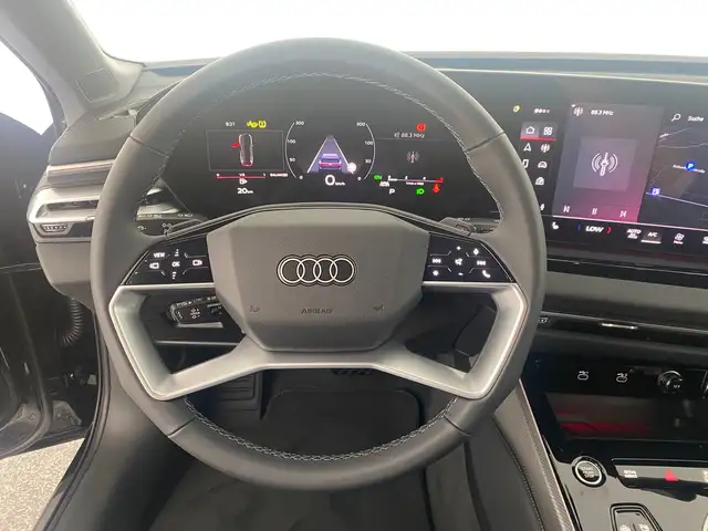 Audi A6 view 12
