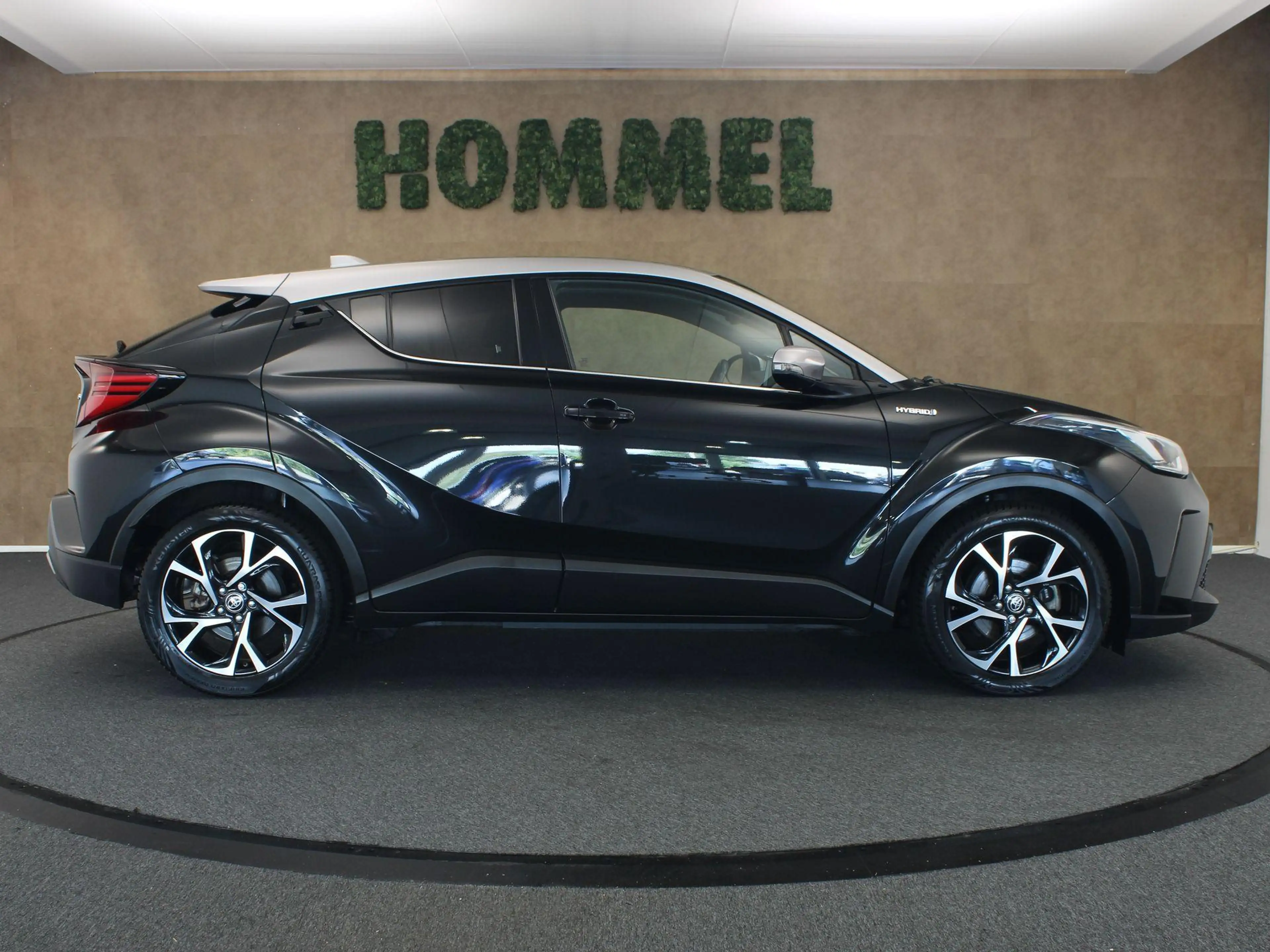 Toyota C-HR 2.0 Hybrid First Edition - ORIGINEEL NEDERLANDSE A — photo 12