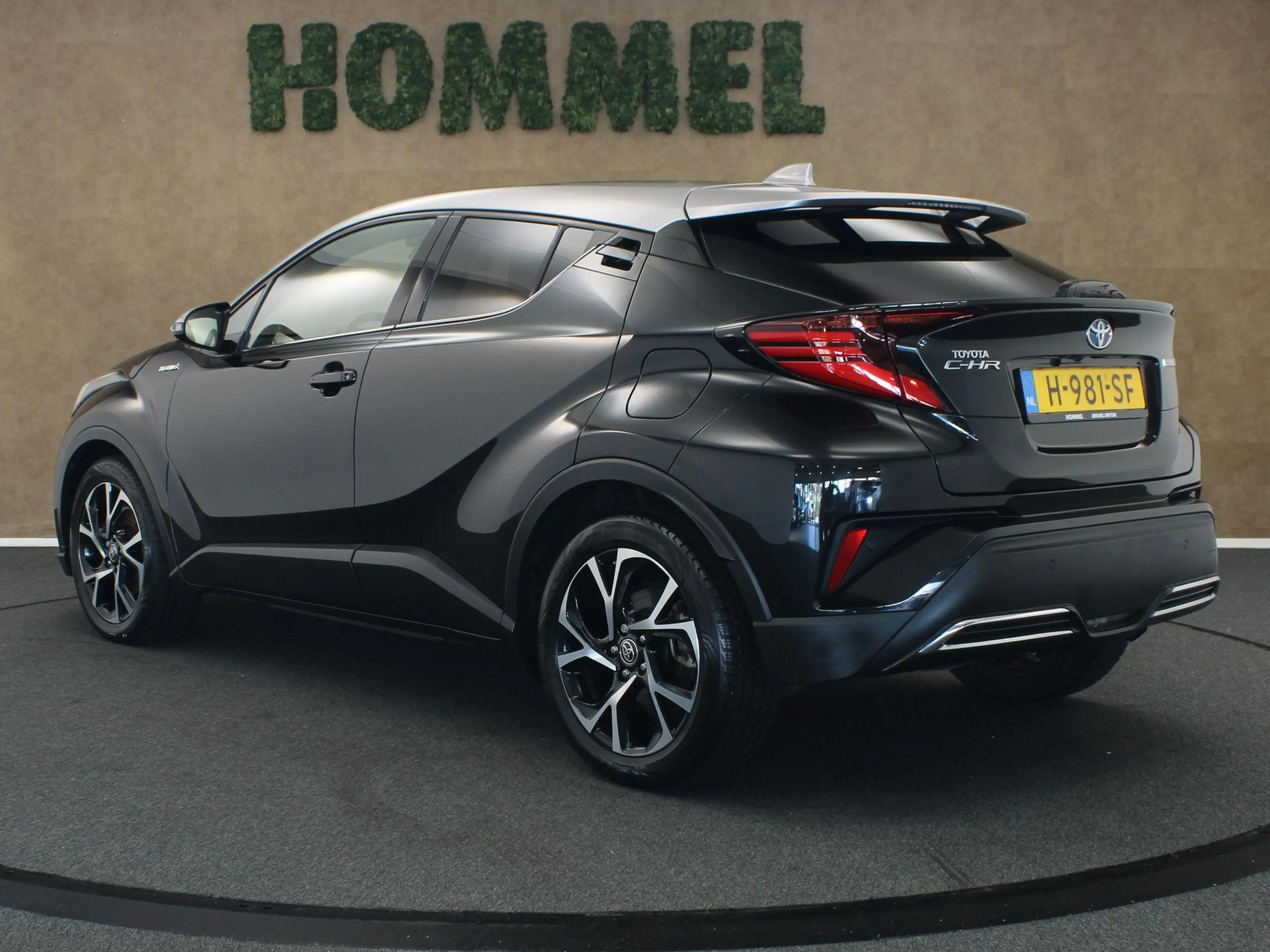 Toyota C-HR 2.0 Hybrid First Edition - ORIGINEEL NEDERLANDSE A — photo 8