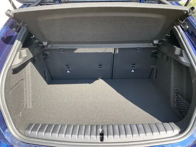 BMW 1 Series view 12
