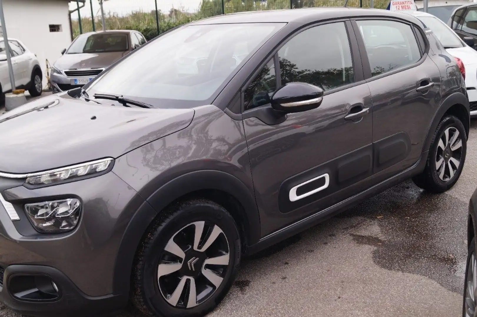 Citroen C3 110CV S&S EAT6 Shine AUTOMATICA Grigio - 2