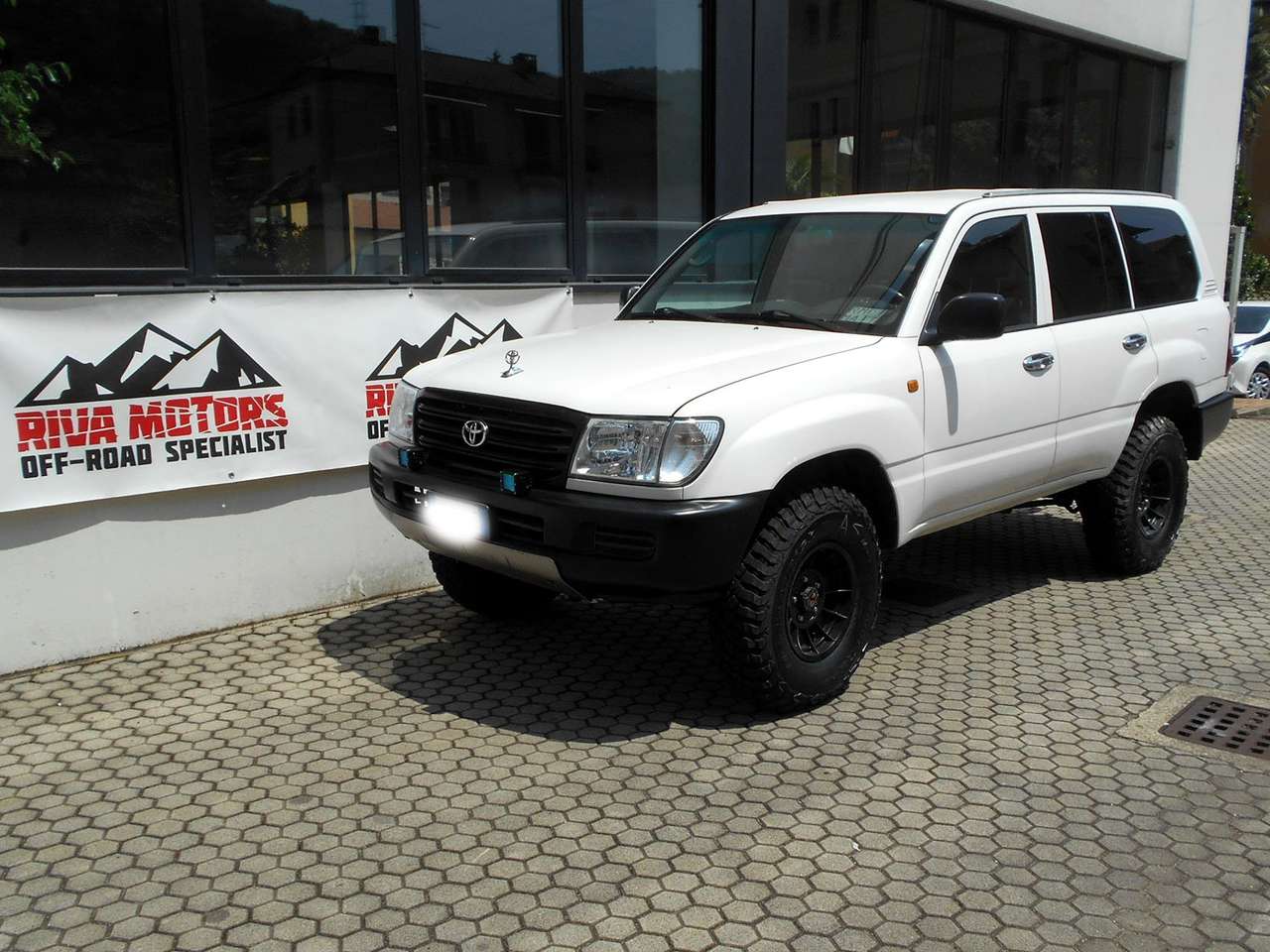 Toyota Land Cruiser HZJ 105 4.2 D - 9 POSTI AUTOVETTURA