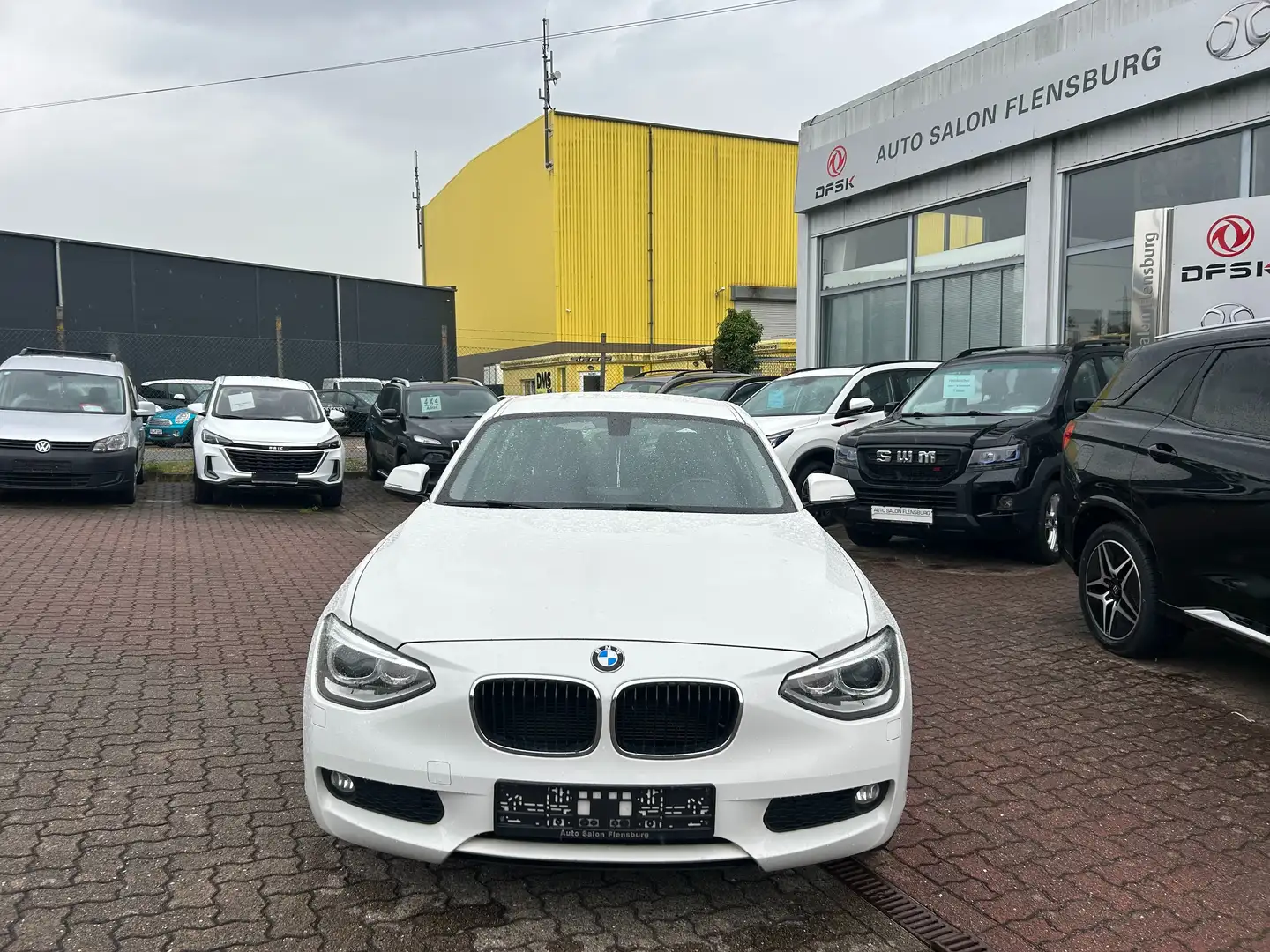 BMW 118 118 d*Leder*Navi*Sitzheizung*Tempomat Weiß - 2