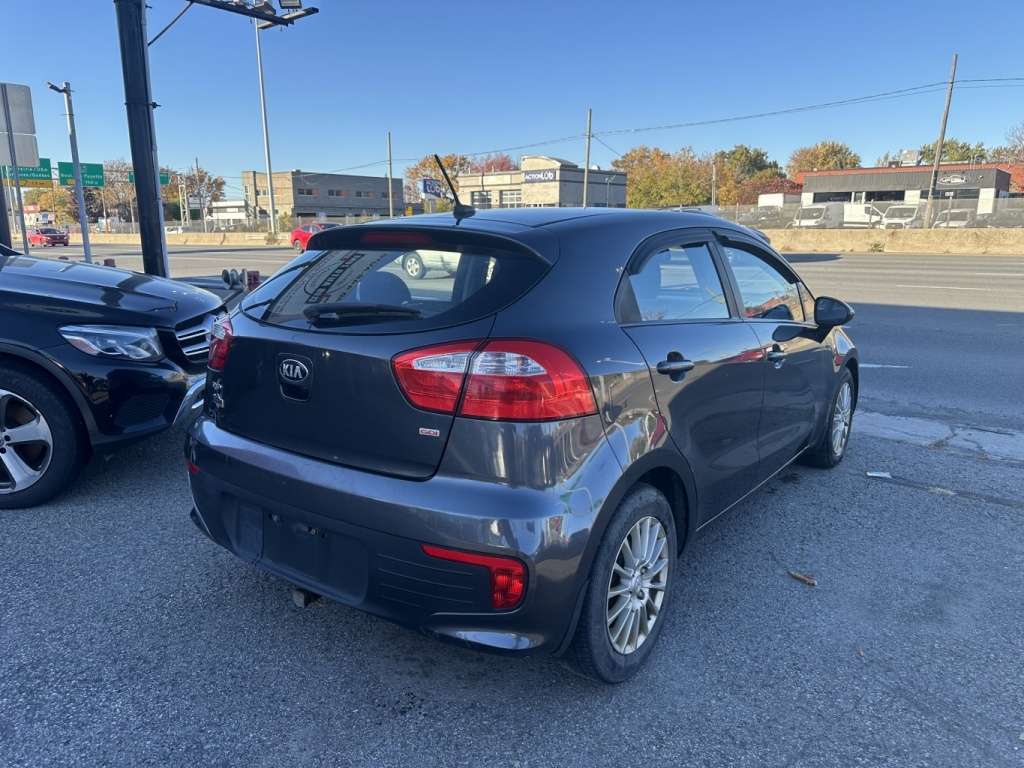 2016 Kia Rio Hatchback 5-Door