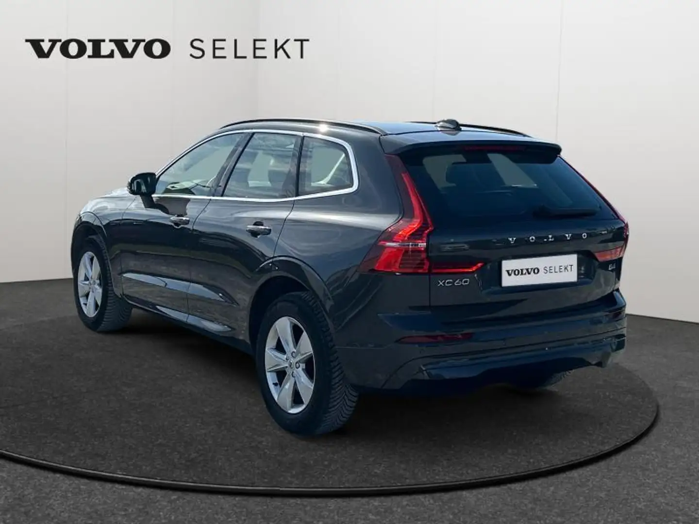 Volvo XC60 B4 Core / Diesel Noir - 2