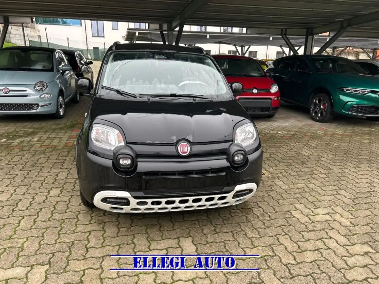 Fiat Pandina PROMO FIN.  PANDINA CROSS  1.0  Hybrid KM0 Чёрный - 2