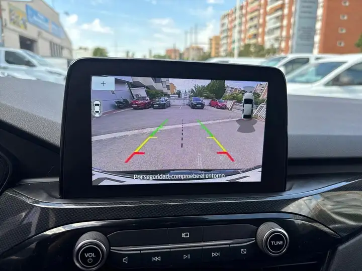 Ford Kuga 2022, foto 17