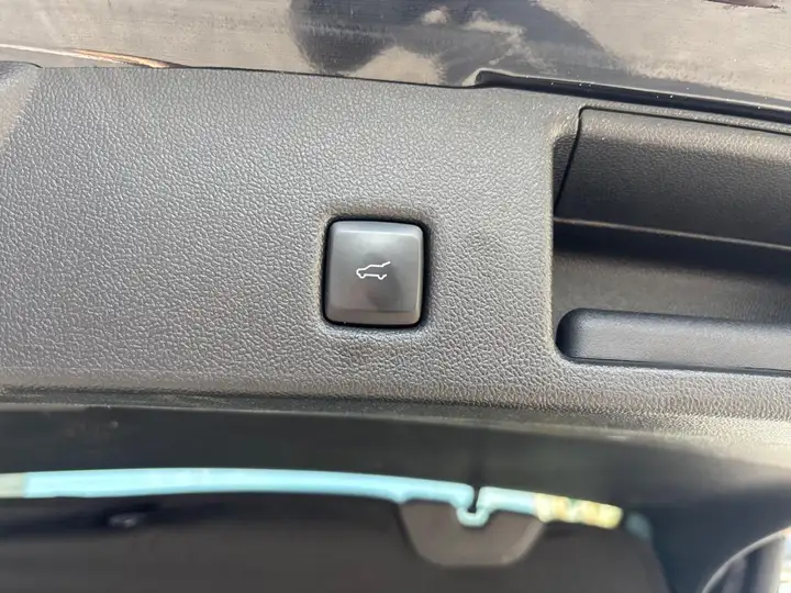 Ford Kuga 2022, foto 23