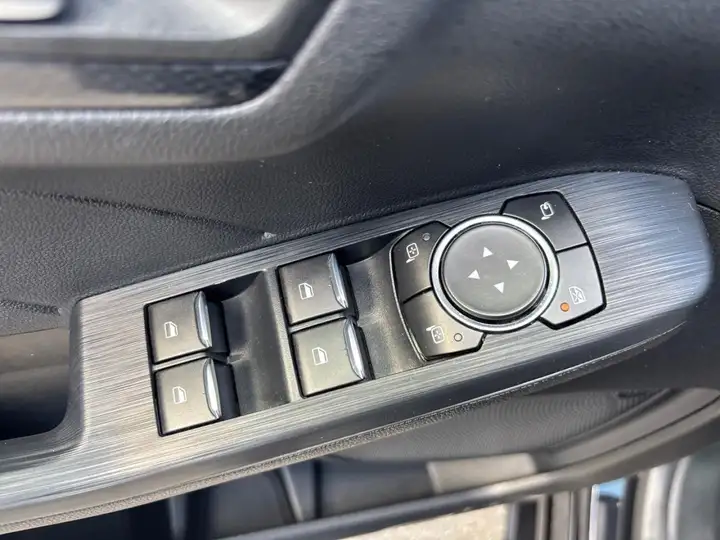 Ford Kuga 2022, foto 20